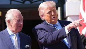 Kraj Čarls i Donald Tramp