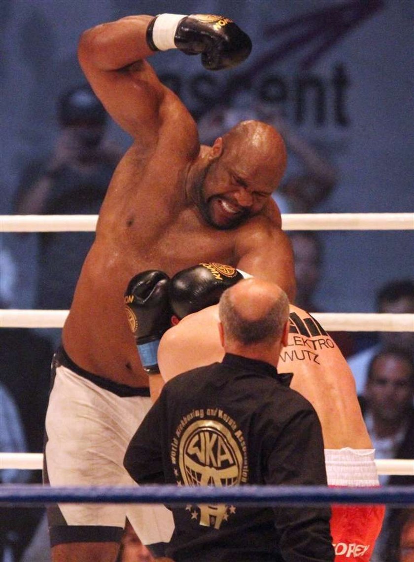 Bob Sapp będzie się bił z Mariuszem Pudzianowskim na gali KSW w Łodzi