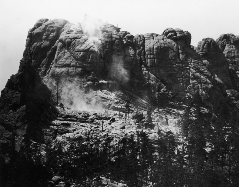 Początek prac nad pomnikiem na Mount Rushmor