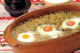 Pamtim ovo jelo moje nane sa Kosova kao NAJUKUSNIJI RUČAK i pravim ga po njenom receptu i dan-danas: Kvalitetni sastojci, prosta priprema, prava mera začina i jedan najvažnijiji - LJUBAV!