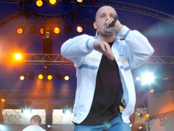 Dzieci nie posłuchają Pei. Raper gorszy niż sekta?