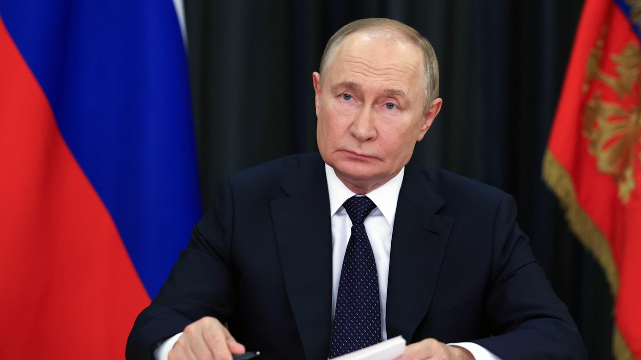 Zachód nie wie, co zrobić. Oto ile pieniędzy może stracić Putin [GRAFIKI]