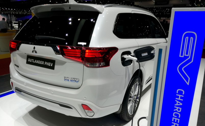 Mitsubishi Outlander PHEV