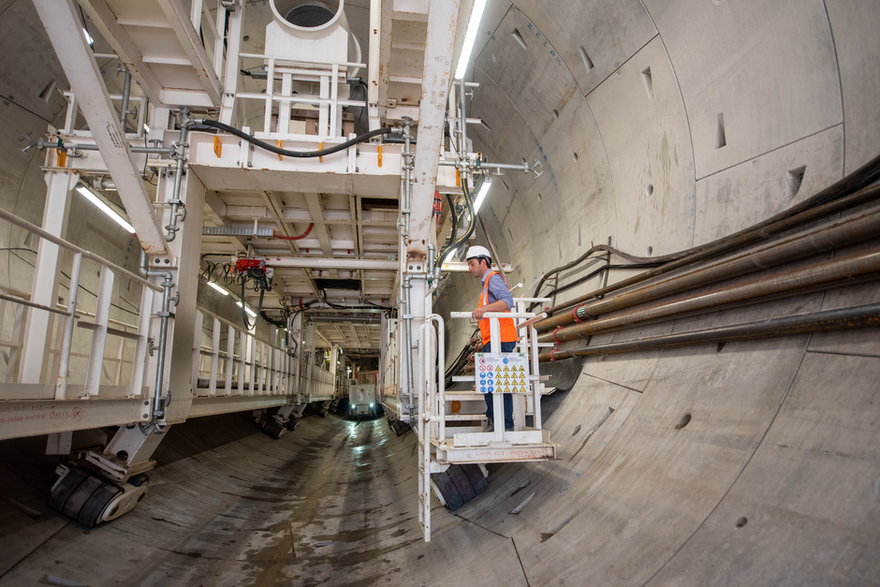 Budowa tunelu średnicowego komora startowa