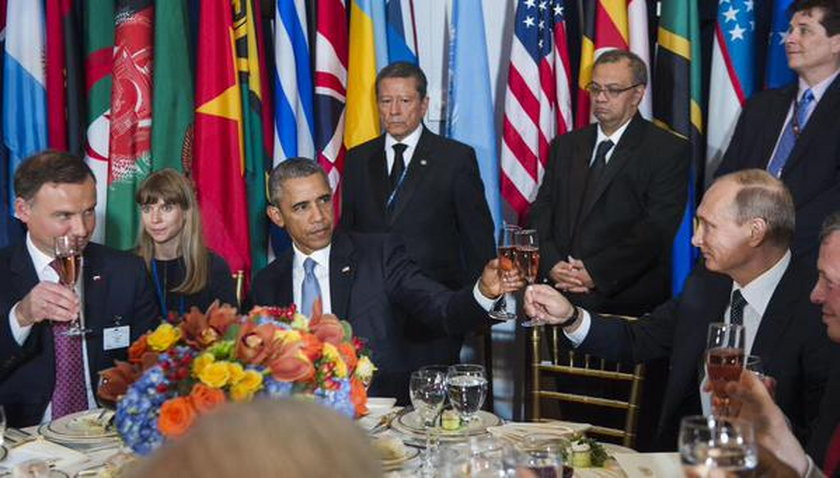 Komorowski chłodno o spotkaniu Duda-Obama