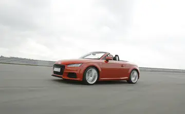 AUDI Roadster TT