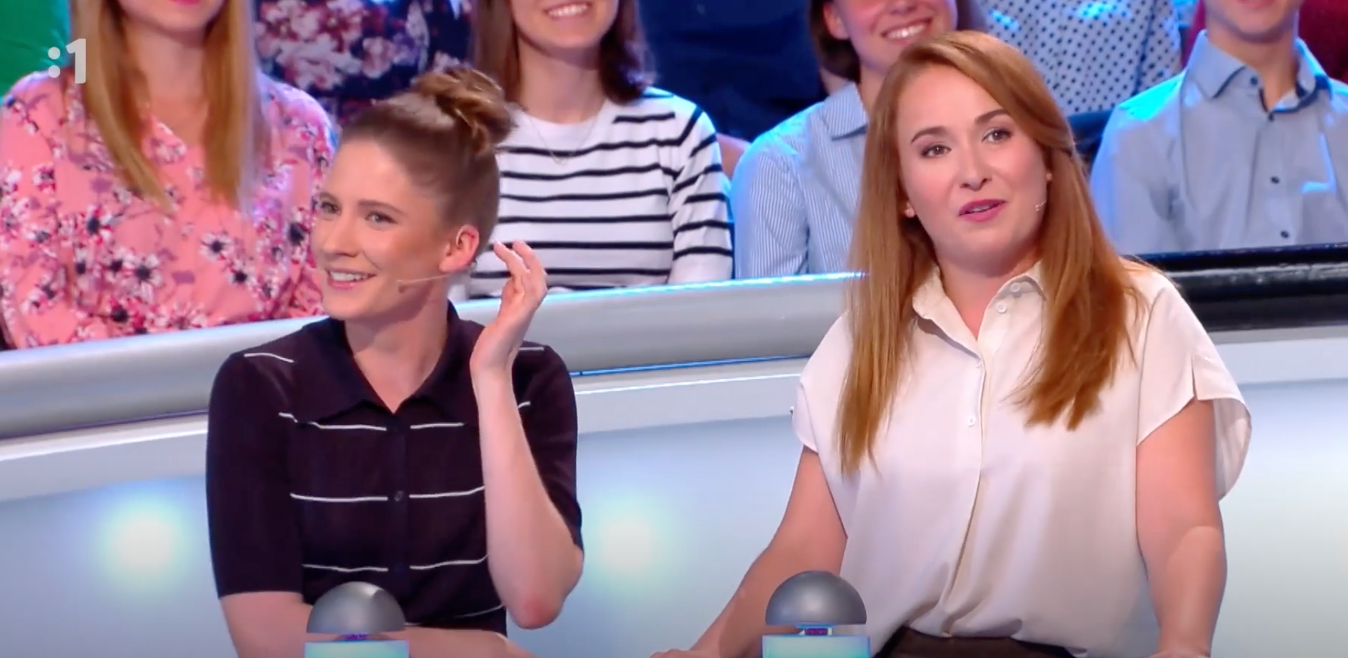 Jana Kovalčiková a Lenka Libjaková v šou Záhady tela.