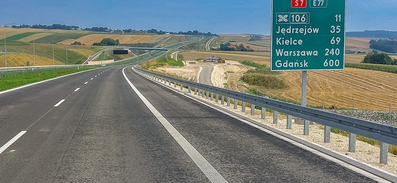 Otwarcie ważnego odcinka S7 między Krakowem a Warszawą. Kiedy gotowa całość?