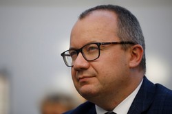 Nie mieszkał z rodzicami, a ma spłacać ich dług za zaległy czynsz. Bodnar składa skargę do SN