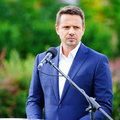 Trzaskowski: nie zgodzę się na likwidację powiatów. Rząd odpowiada