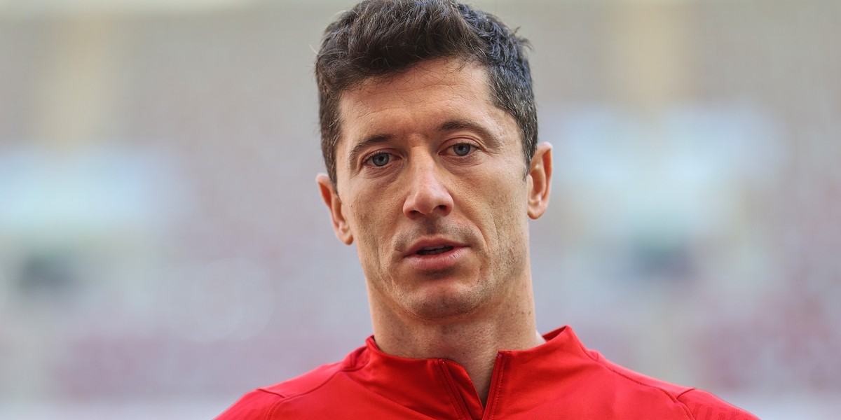 Robert Lewandowski jest jednym z głównych kandydatów do zdobycia Złotej Piłki. 