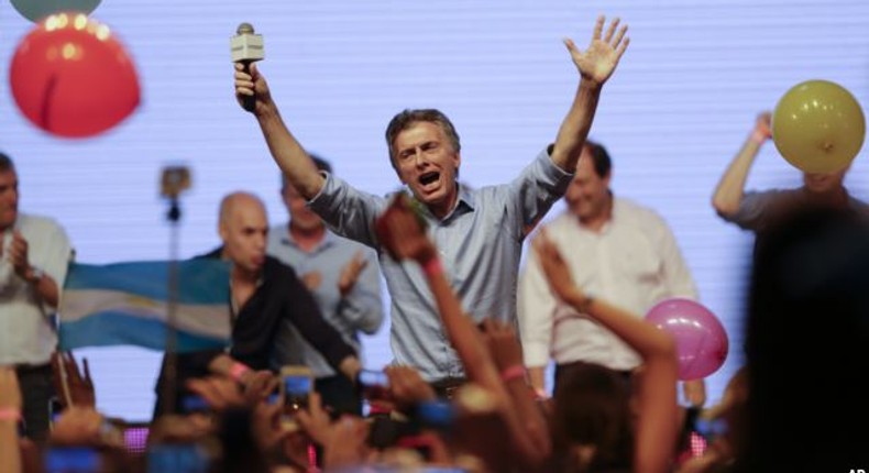 Venezuela opposition delighted at Macri's Argentina presidential win