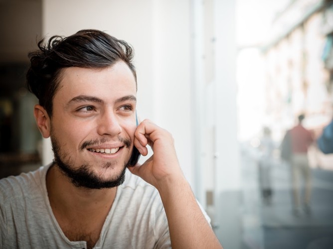 Te elementy wyglądu faceta kobiety uważają za niemęskie