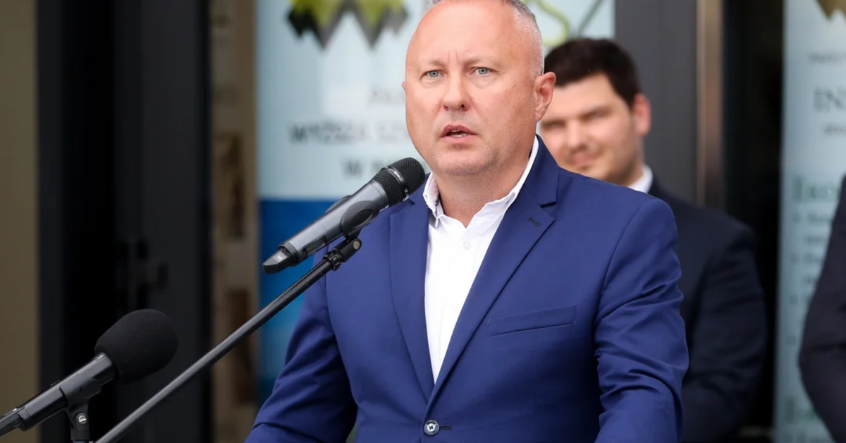 Prezydent Nowego Sącza Ludomir Handzel zatrzymany przez CBA. Znamy kulisy akcji