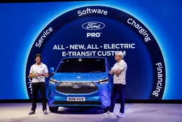 Nowy Ford E-Transit Custom — następca dostawczego bestsellera w Europie