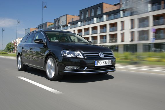 Volkswagen Passat 3.6 VR6 – 41 900 zł (2011 r.)