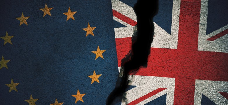 Brytyjski dziennik dotarł do tajnego dokumentu rządowego. "Twardy brexit to brak żywności i leków, chaos w transporcie"
