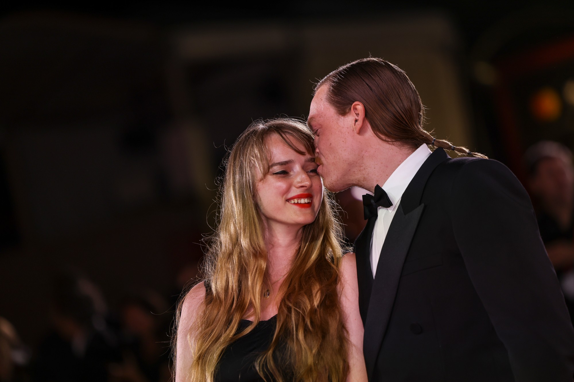 80. ročník Medzinárodného filmového festivalu v Benátkach - Caleb Landry Jones a Katya Zvereva.