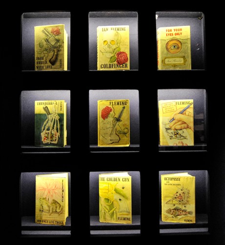 Powieści Iana Fleminga na wystawie w Londynie