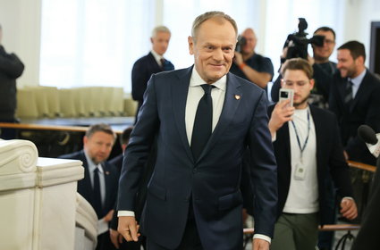 Wakacje kredytowe w jeszcze innej formie. Donald Tusk składa obietnicę