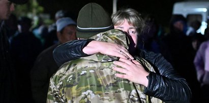 Wśród poborowych Putina szerzy się alkoholizm. Niektórzy są zbyt zapijaczeni, by jechać na front! 