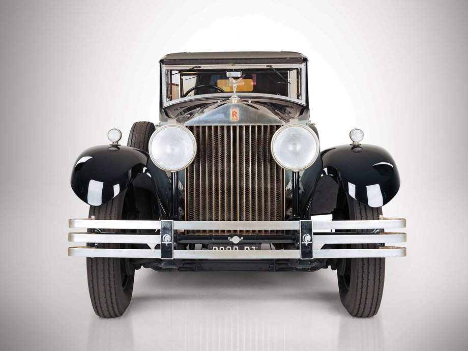 ... is a 1929 Phantom II Sedanca de Ville by Hooper, and it all but demands a chauffeur.
