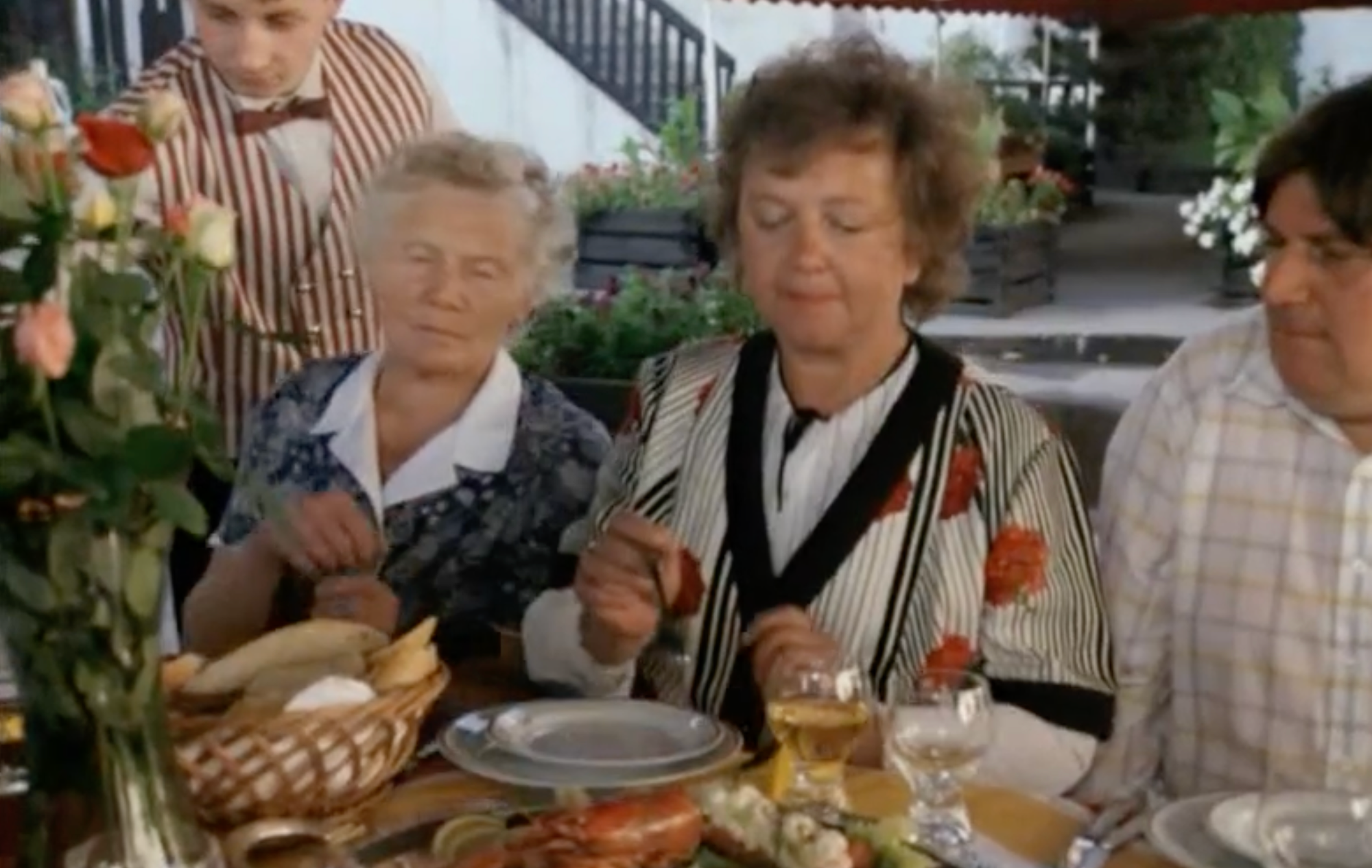 Česká herečka Jaroslava Hanušová vo filme Slunce, seno, erotika. 