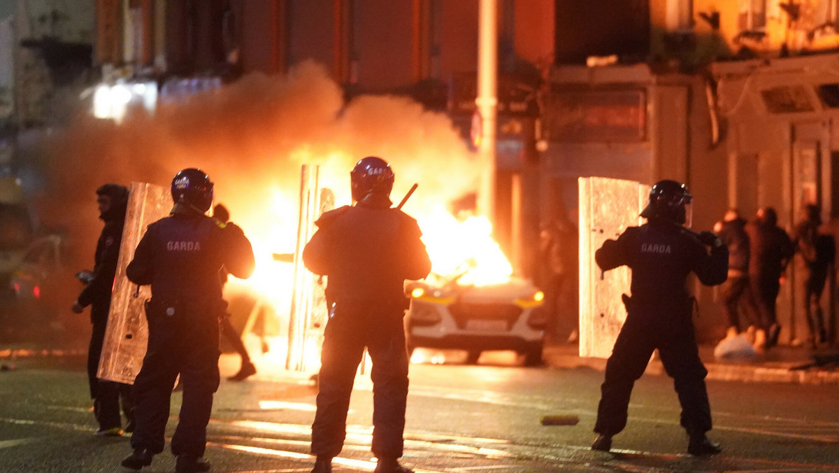 Dantejskie sceny w centrum Dublina. "To był niezwykły wybuch przemocy"