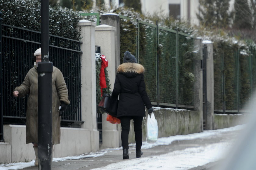 Żona "króla Europy" dba o córkę w połogu