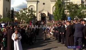 Veliki broj vernika dočekao Pojas Presvete Bogorodice