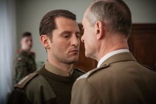 'Służby specjalne' (tylko) z dobrą grą aktorów