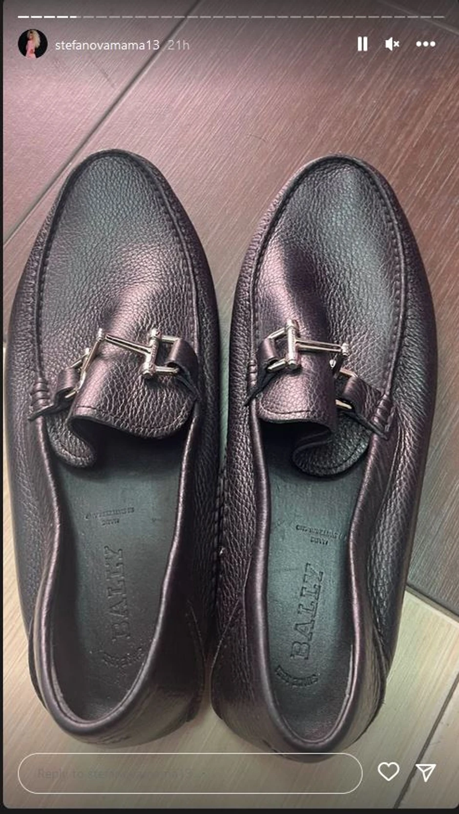 Obuća koju prodaje Milica Dabović