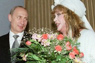 Władimir Putin i Ałła Pugaczowa, 2001 r.