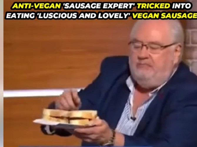 Ekspertu za kobasice podmetnuli da proba vegansko jelo, njegova reakcija hit 