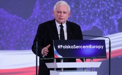 Konwencja PiS w Białymstoku. Kaczyński: Likwidacja różnych instytucji, kłanianie się w pas LGBT... O kim mowa?