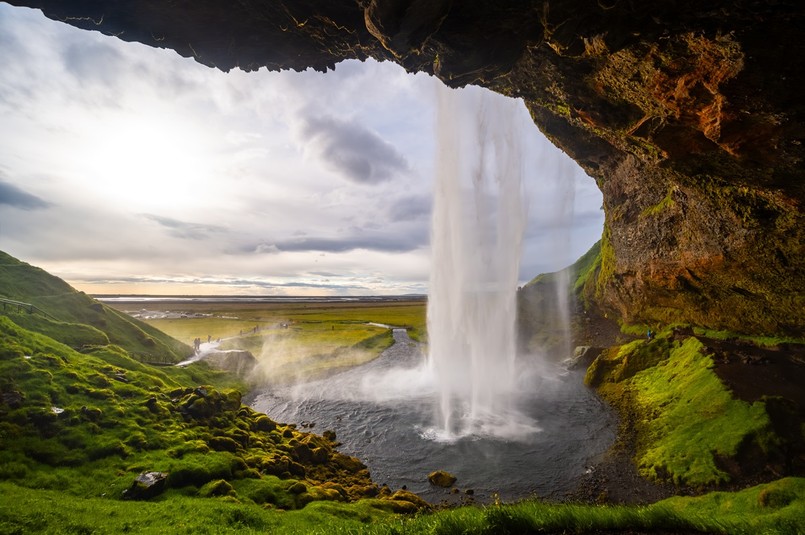 Wodospad Seljalandsfoss, Islandia - najpiękniejsze wodospady Europy