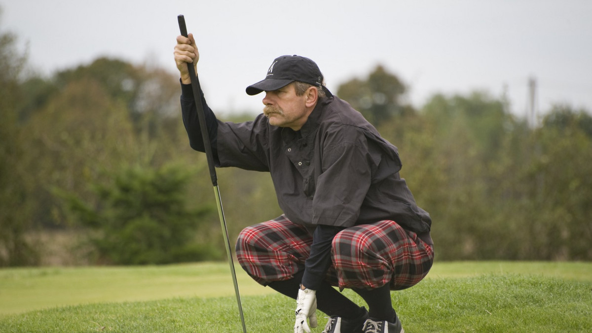 Zaczęły się wakacje a razem z nimi sezon golfowy w Polsce. Sport dotychczas kojarzony z rozrywką dla elit,jest coraz bardziej osiągalny o czym świadczy coraz większa liczba pól golfowych w kraju. Podstawowy zestaw golfisty to wydatek podobny do zakupu snowboardu.