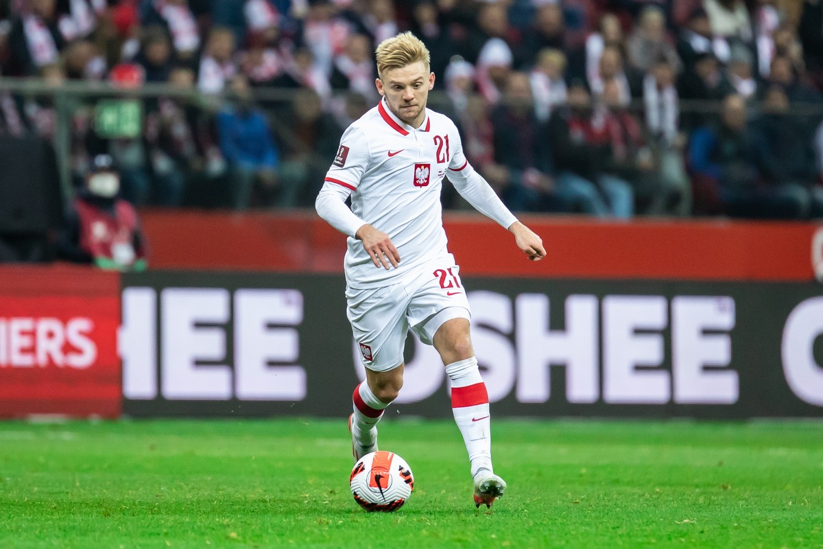 Kamil Jóźwiak wraca do Europy. Będzie grał w Hiszpanii