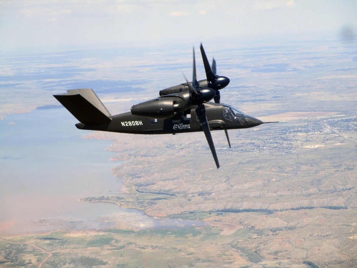 Dzieki swojej charakterystycznej konstrukcji śmigłowiec V-280 Valor może osiągać prędkości przekraczające 500 km na godzinę. Dla porównania Black Hawk porusza się z prędkością mniejszą niż 300 km na godzinę.