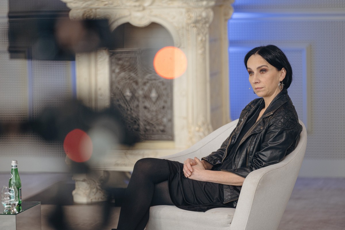 Renata Przemyk. Piosenkarka, kompozytorka, tekściarka, autorka muzyki teatralnej. Nagradzana na festiwalach w Sopocie i Opolu. Sprzedała ponad pół miliona płyt