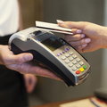 Nie wszystkie banki wdrożyły nowe procedury dot. płatności kartą