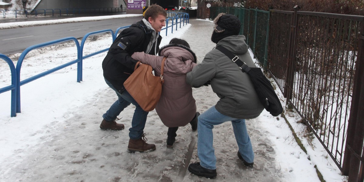 Synoptycy ostrzegają przed gołoledzią 