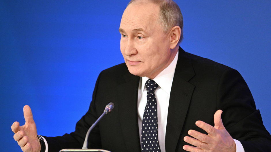 Prezydent Rosji Władimir Putin uczestniczy w Kongresie Niezależnych Związków Zawodowych w Moskwie, 4 kwietnia 2024 r.