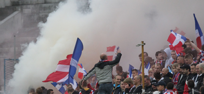 Kibole Górnika Zabrze zrobili zadymę w Niemczech. WIDEO