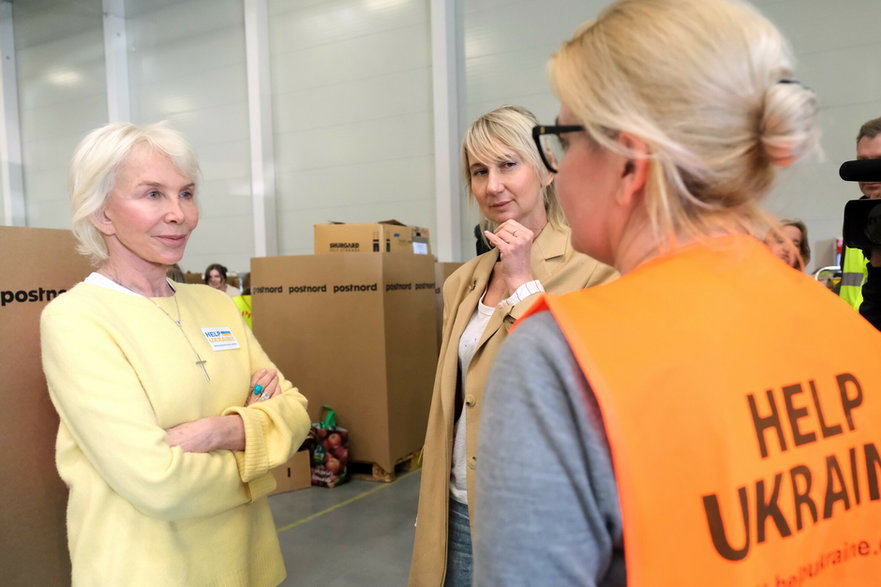 Trudie Styler odwiedziła centrum pomocy uchodźcom w Lublinie