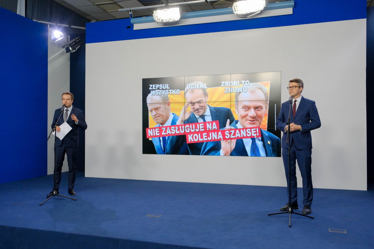 Rafał Bochenek, Piotr Mueller