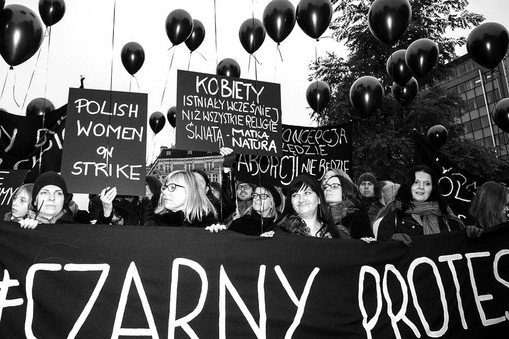 czarny protest