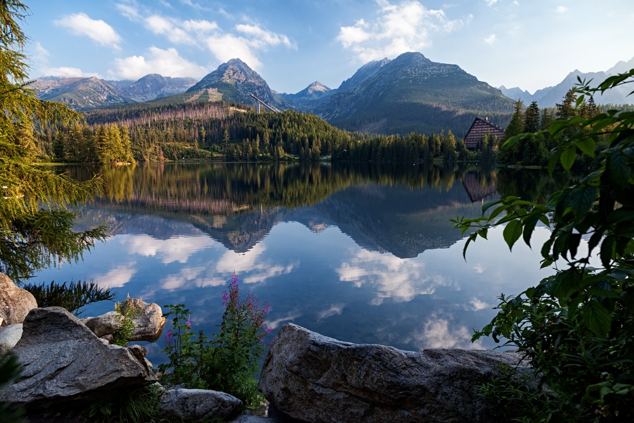Vysoké Tatry patria medzi obľúbené destinácie českých turistov. (ilustračné foto)