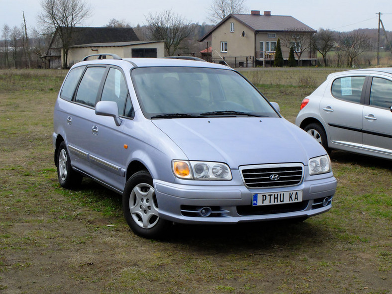 Auto z ogłoszenia - Hyundai Trajet duży van za nieduże pieniądze