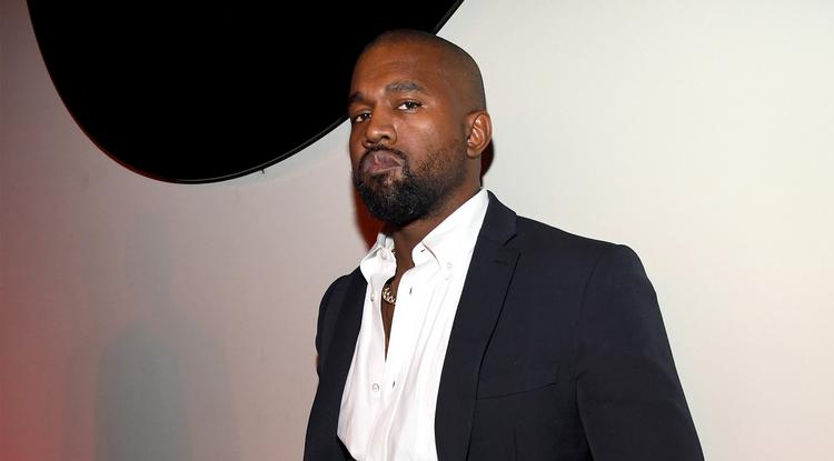 Kanye is adományozott: többek közt fedezi George Floyd lányának tanulmányait